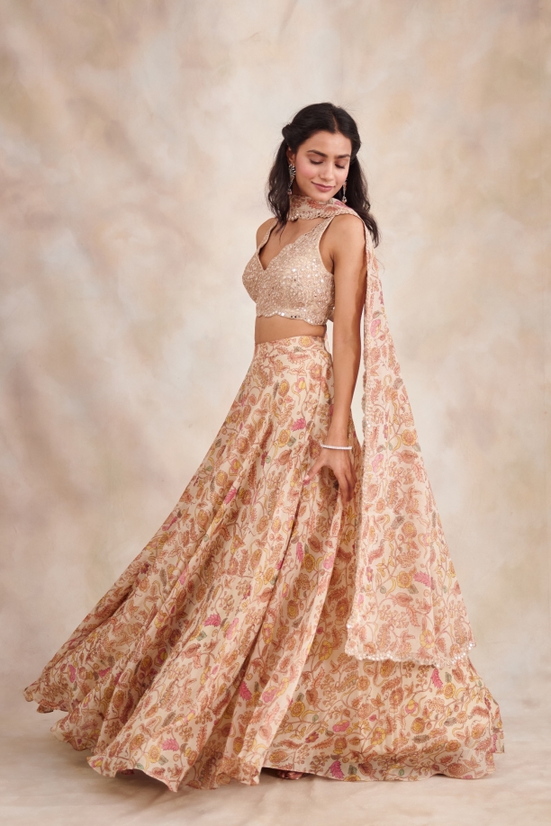 Mendhi lengha top