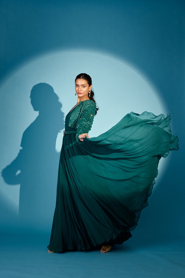 Frontier raas gowns on sale price