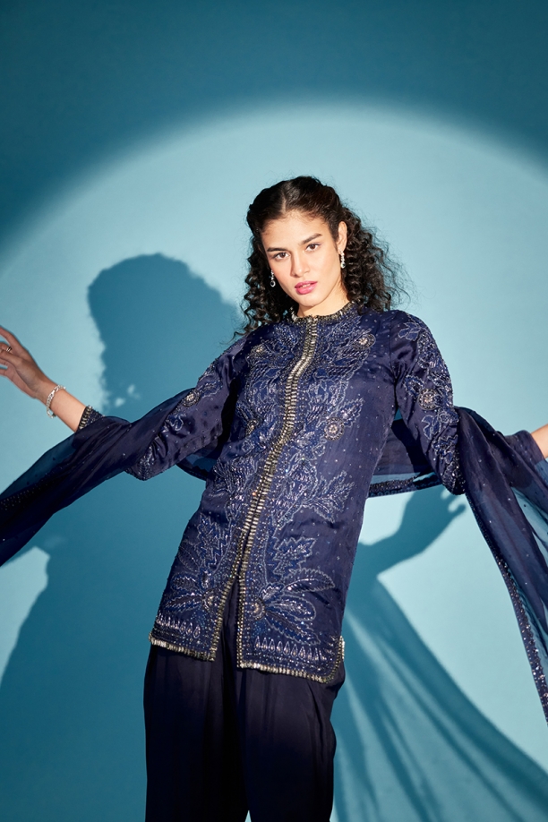 MEDHA BATRA - Poseidon Blue Suit Set