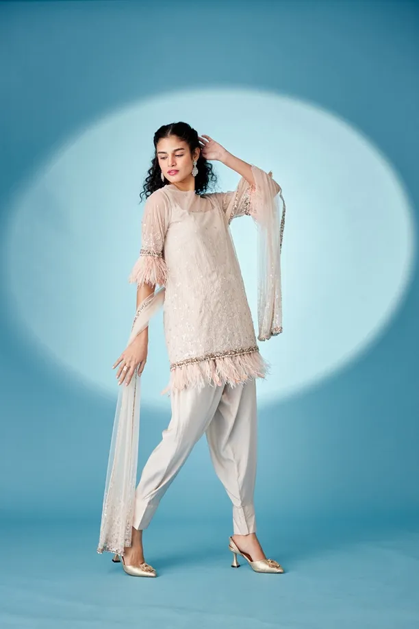 MEDHA BATRA - Powder Peach Suit Set