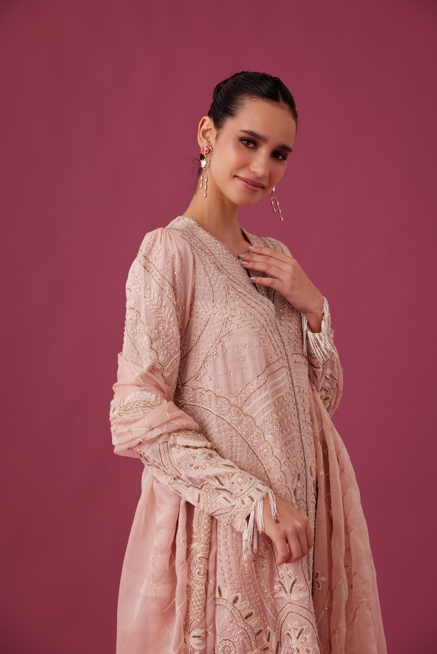 MEDHA BATRA - Light Pink Kurta Set