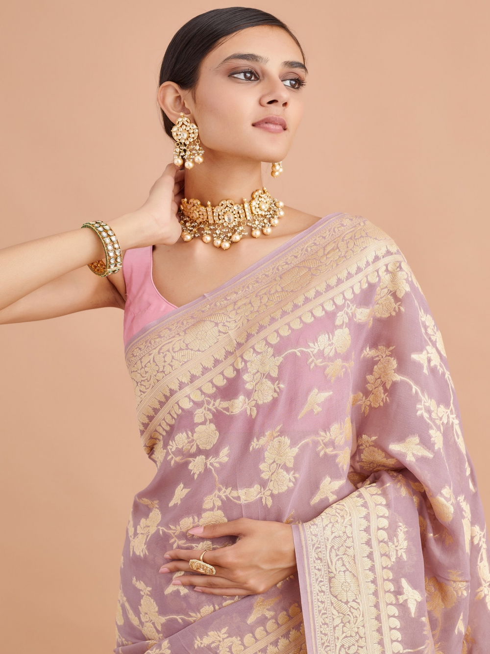 Women's Georgette Mauve Embellished Designer Saree With Blouse Piece