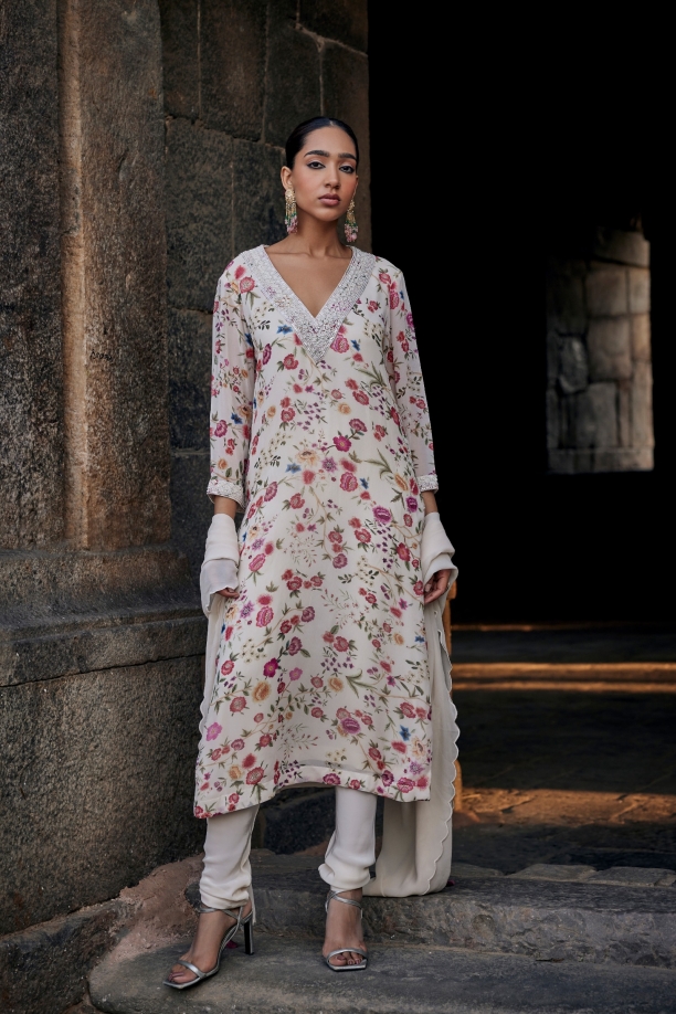 Chintz Ivory Suit Set