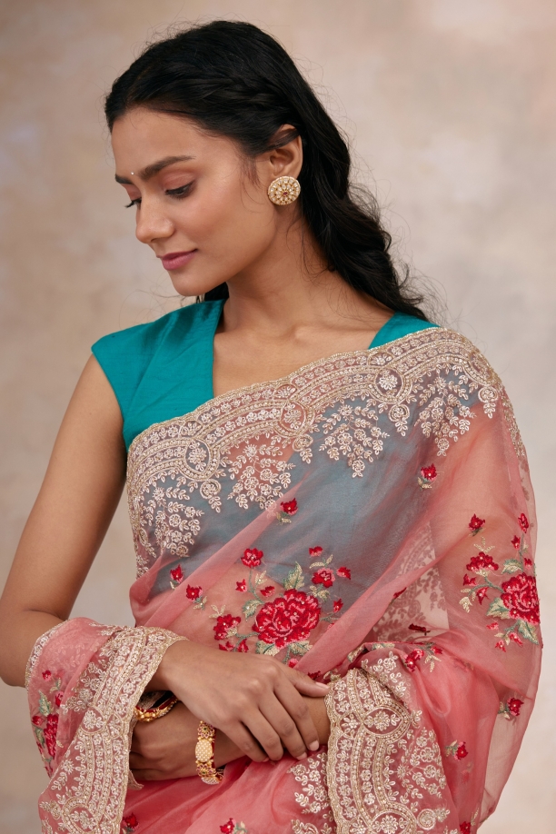 Sale ​, Upto 50% Off on Women Sarees, Suits