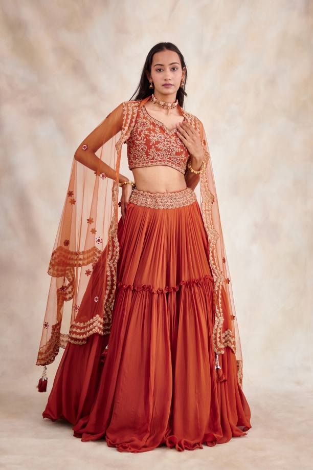 MEHNDI Wedding Wear Ladies Designer Lehenga at Rs 3499 in Surat | ID:  2852852173230