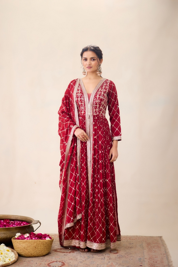 Scarlet Red Garara Set