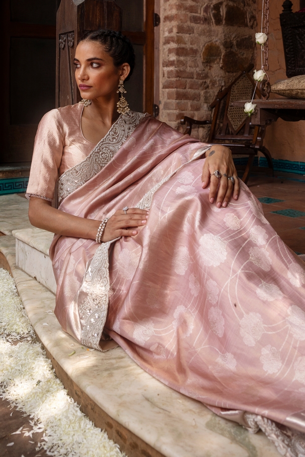 Salmon Pink Kanjivaram Silk Tissue Saree