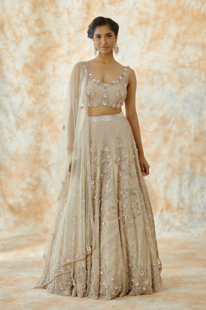 Net lehengas online outlet