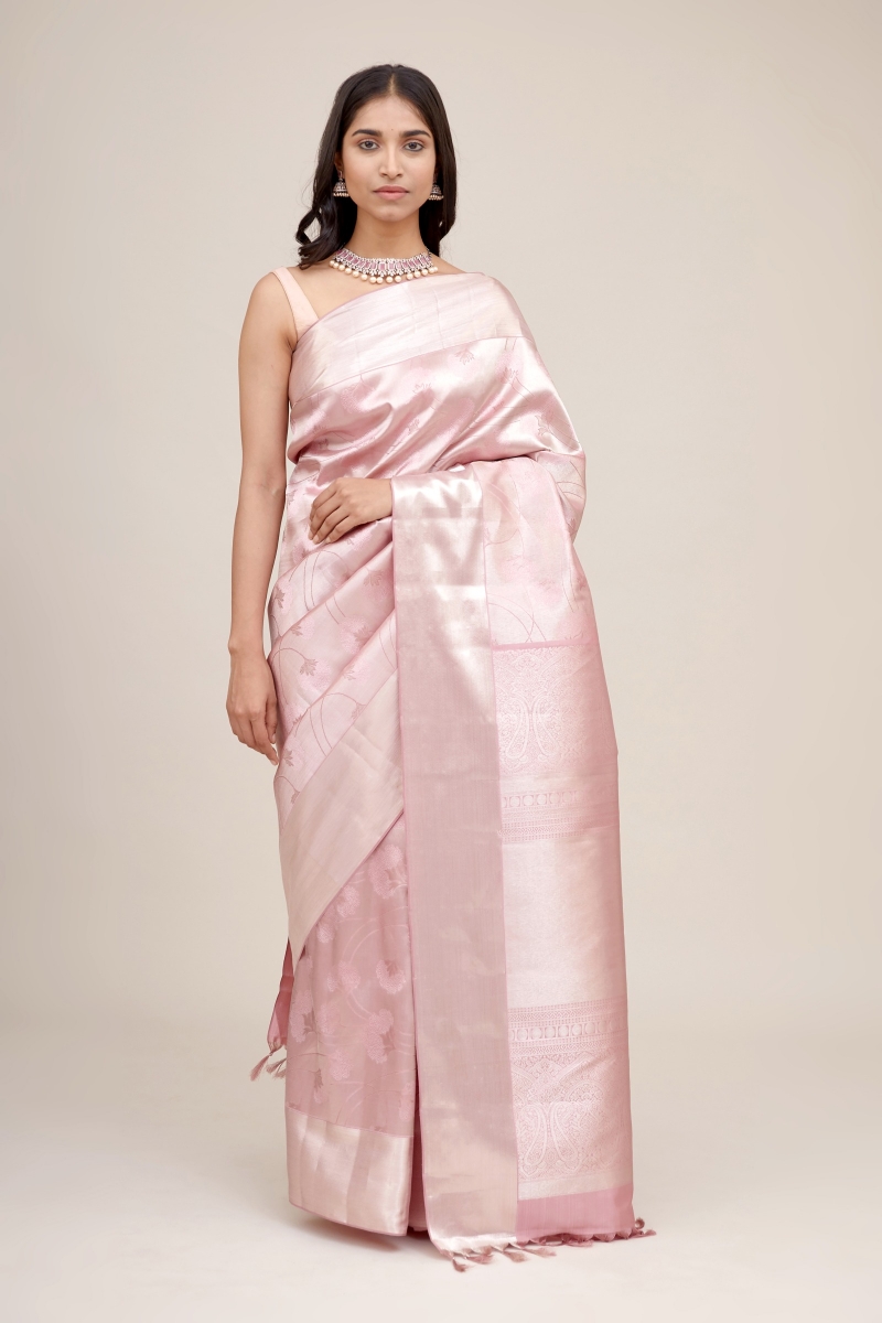 Kanjeevaram Elegance: The Red Pink Silk Saree That Steals the Show – YNF
