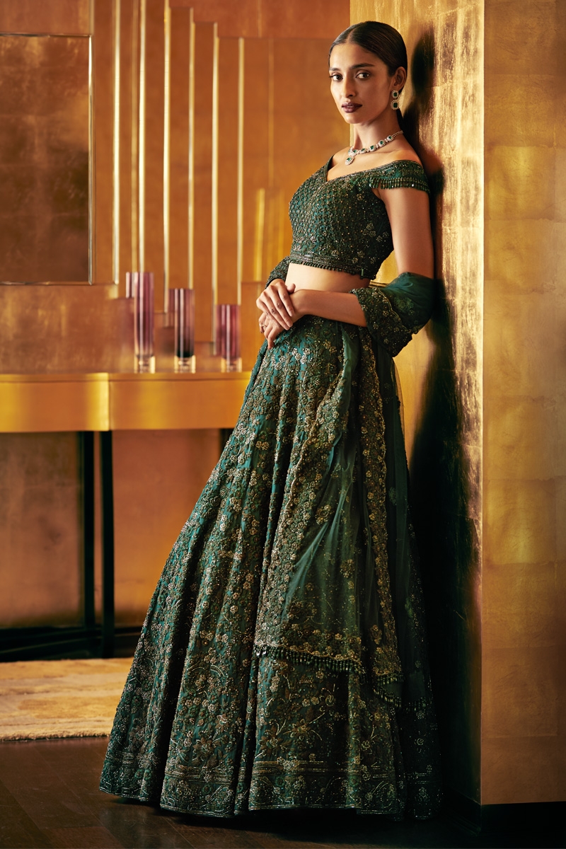 Emerald green hotsell wedding lehenga