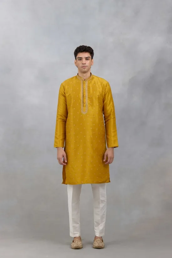 Mustard Scattered Zari Kurta Set Mustard Scattered Zari Kurta Set