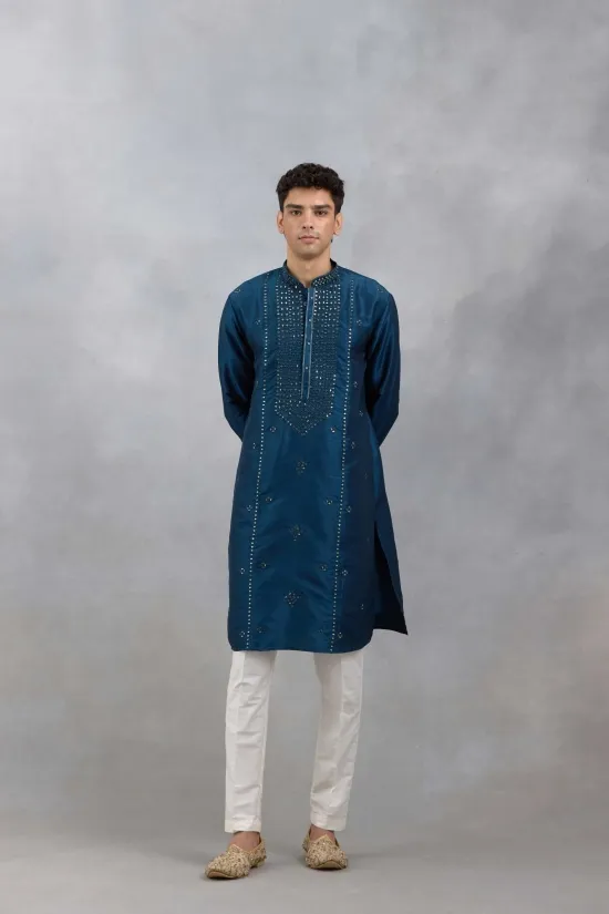 Blue Embroidered Slub Silk Kurta Set Blue Embroidered Slub Silk Kurta Set