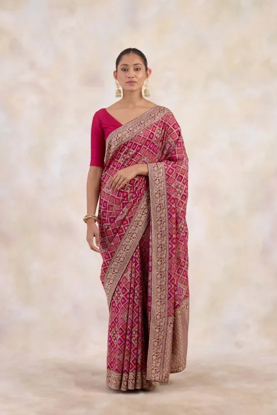 Dark Fuchsia Georgette Saree