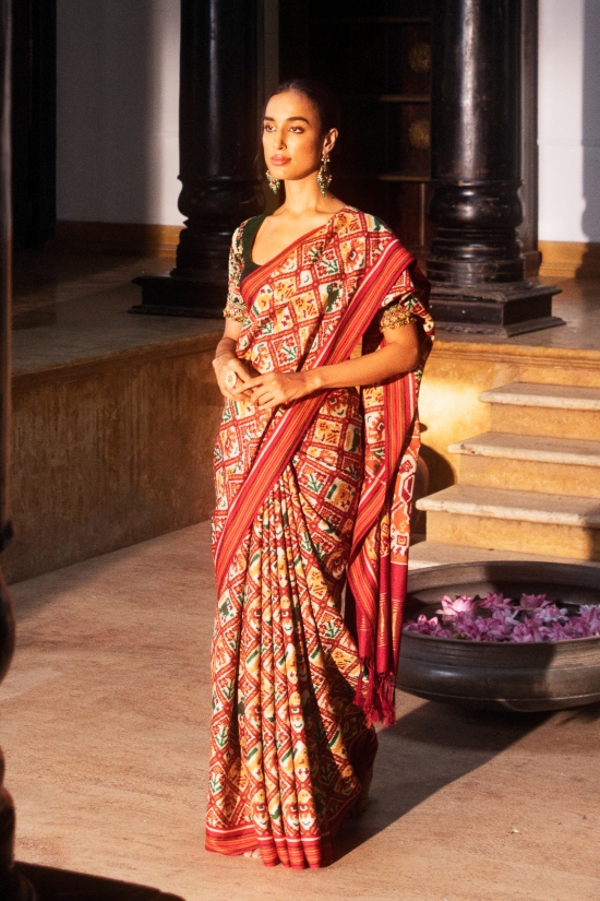 Ivory Patan Patola Sari
