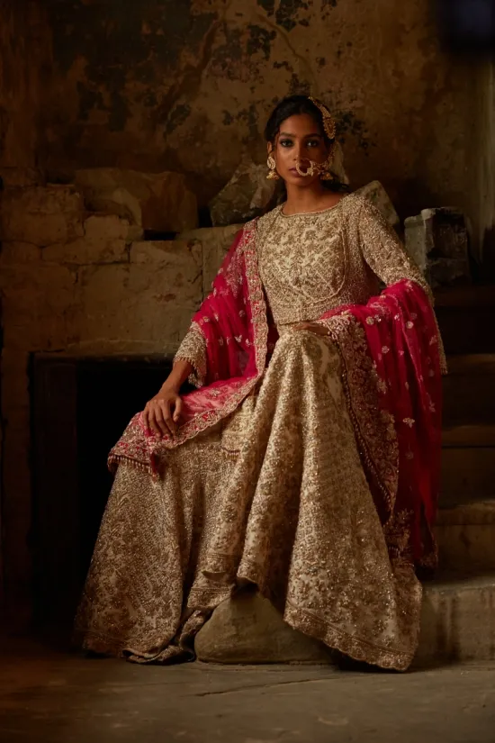 Ivory Sharara Set