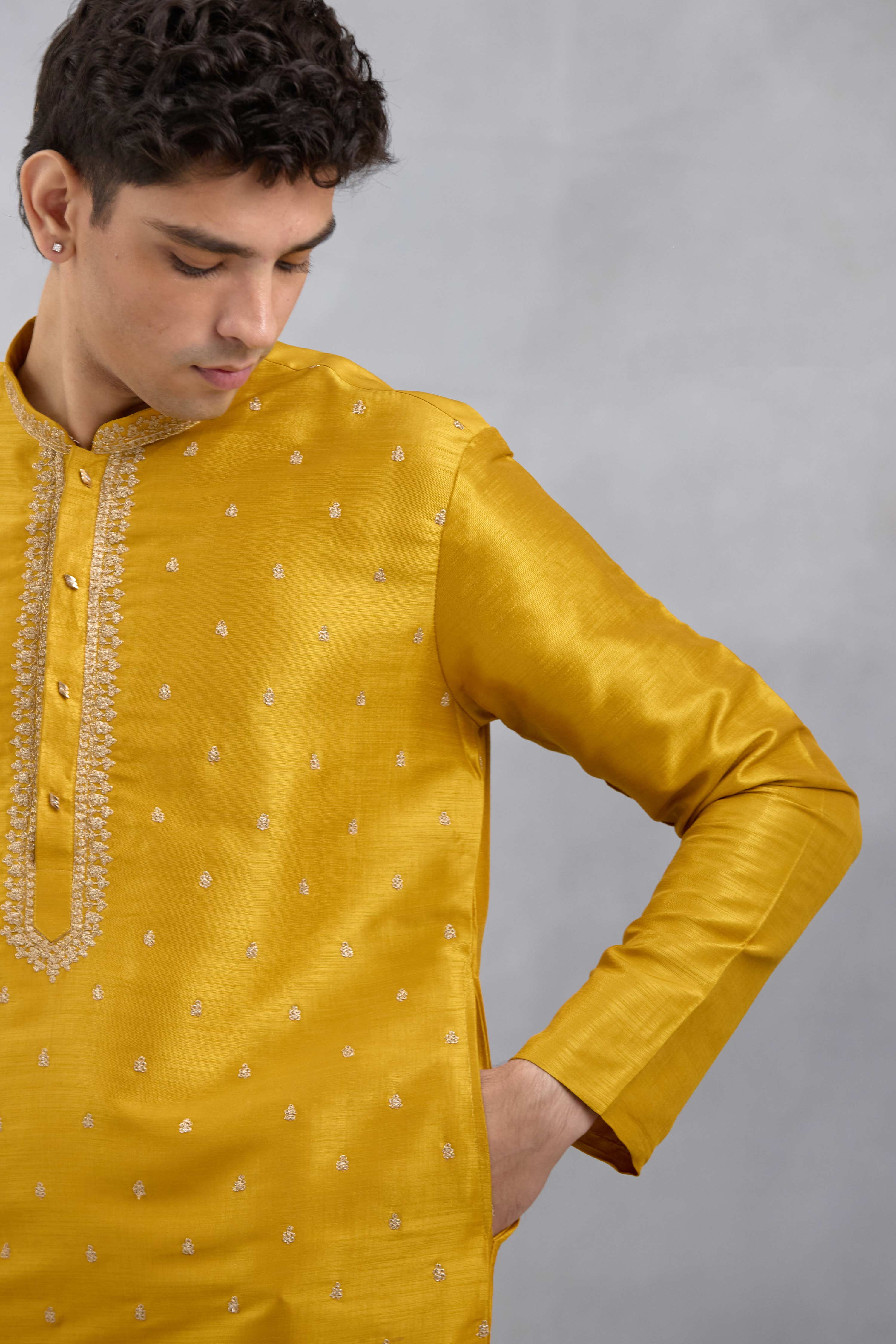 Mustard Scattered Zari Kurta Set