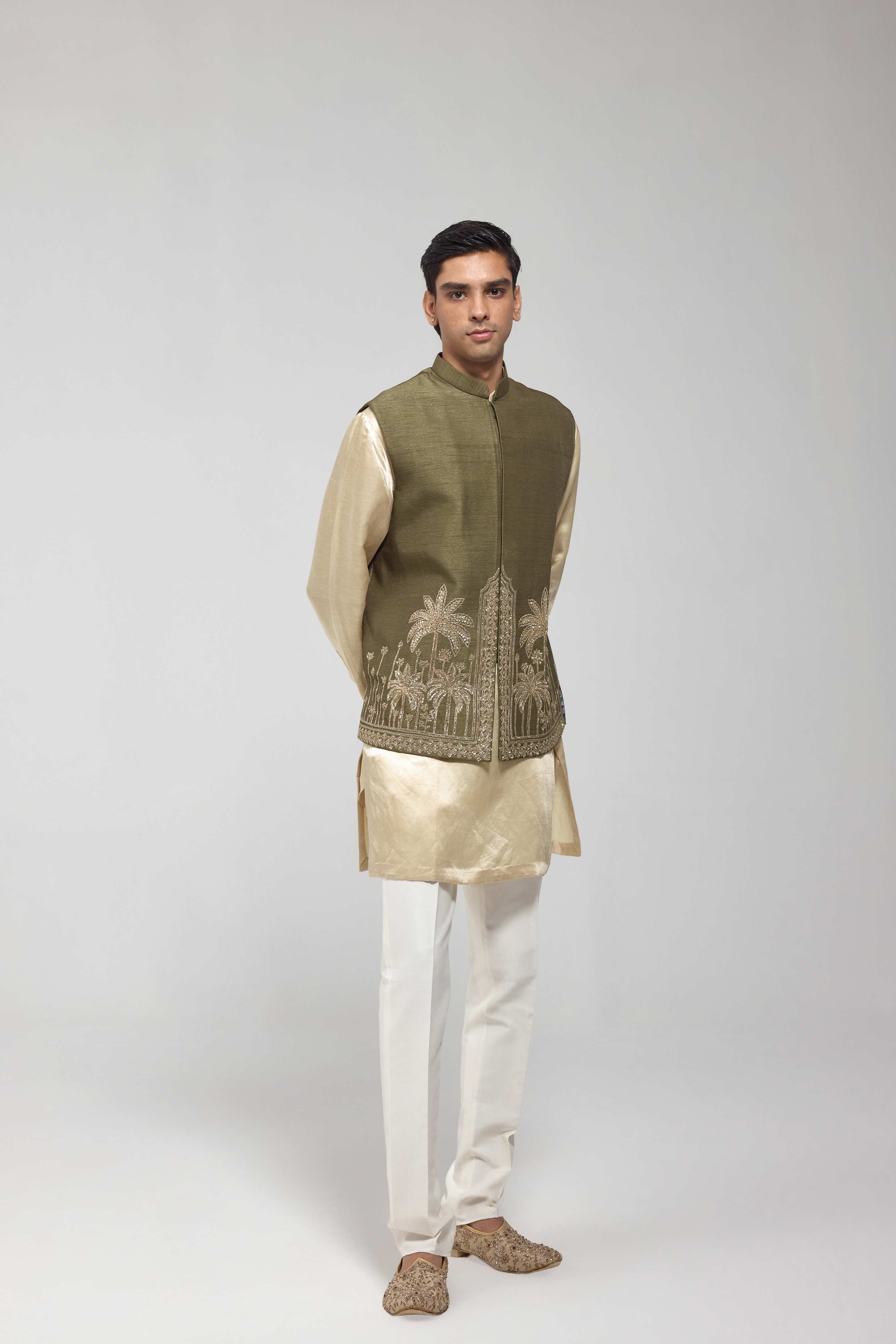 Green Embroidered Silk Half Jacket Set