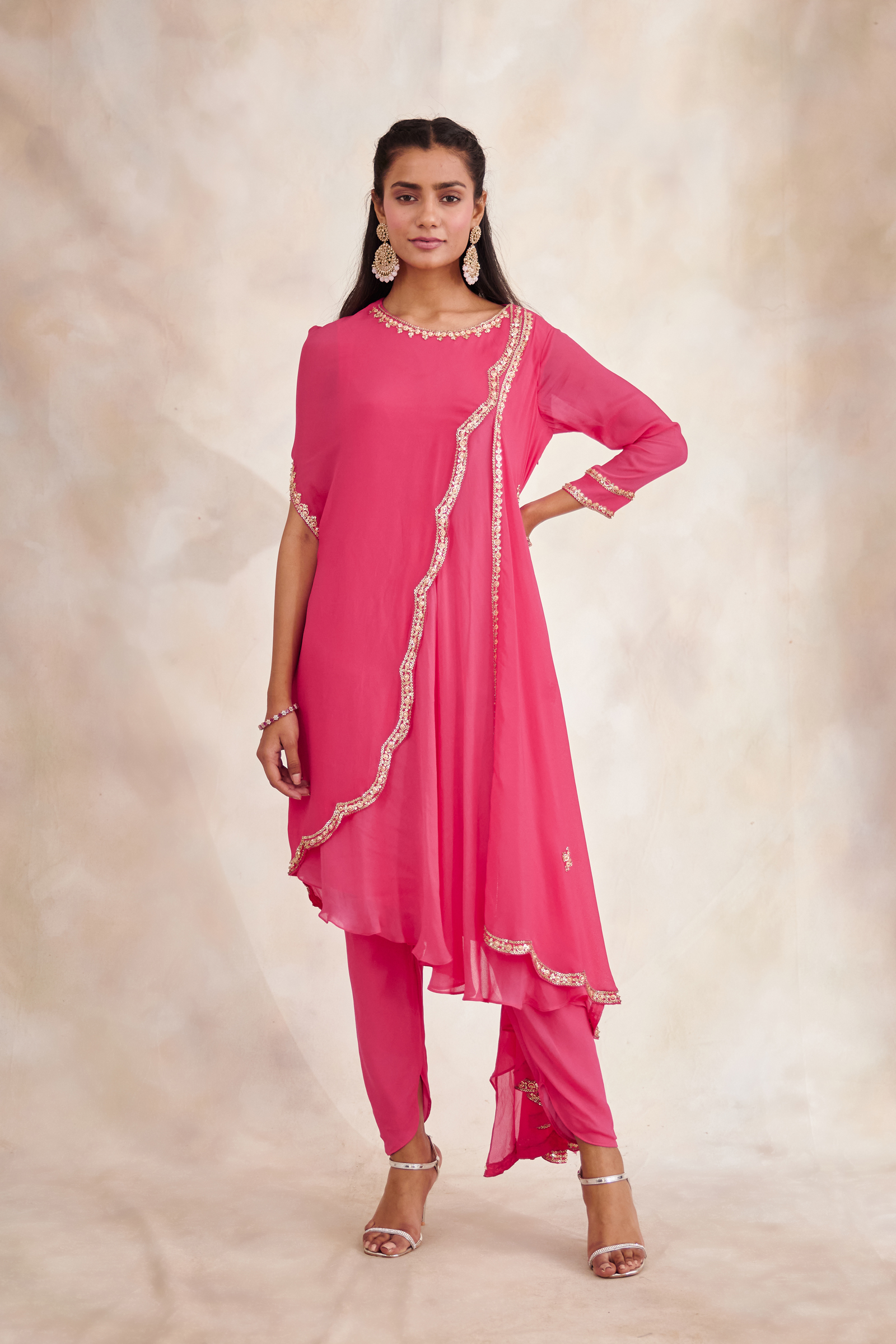 Rani's Pink Bandhej Kurta Set With Dupatta