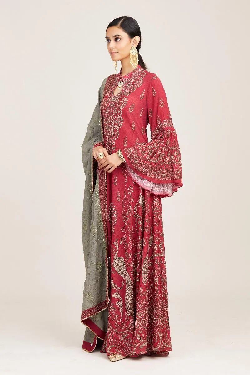 Pink flare sleeve straight kurta set