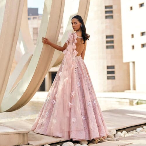 30 Latest Indian Bridal Gown Styles & Designs to Try In 2022 | Bridal gown  styles, Indian wedding gowns, Reception dress