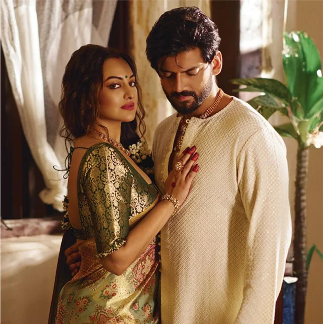 Sonakshi Sinha In Ivory Silk Kurta Set 
